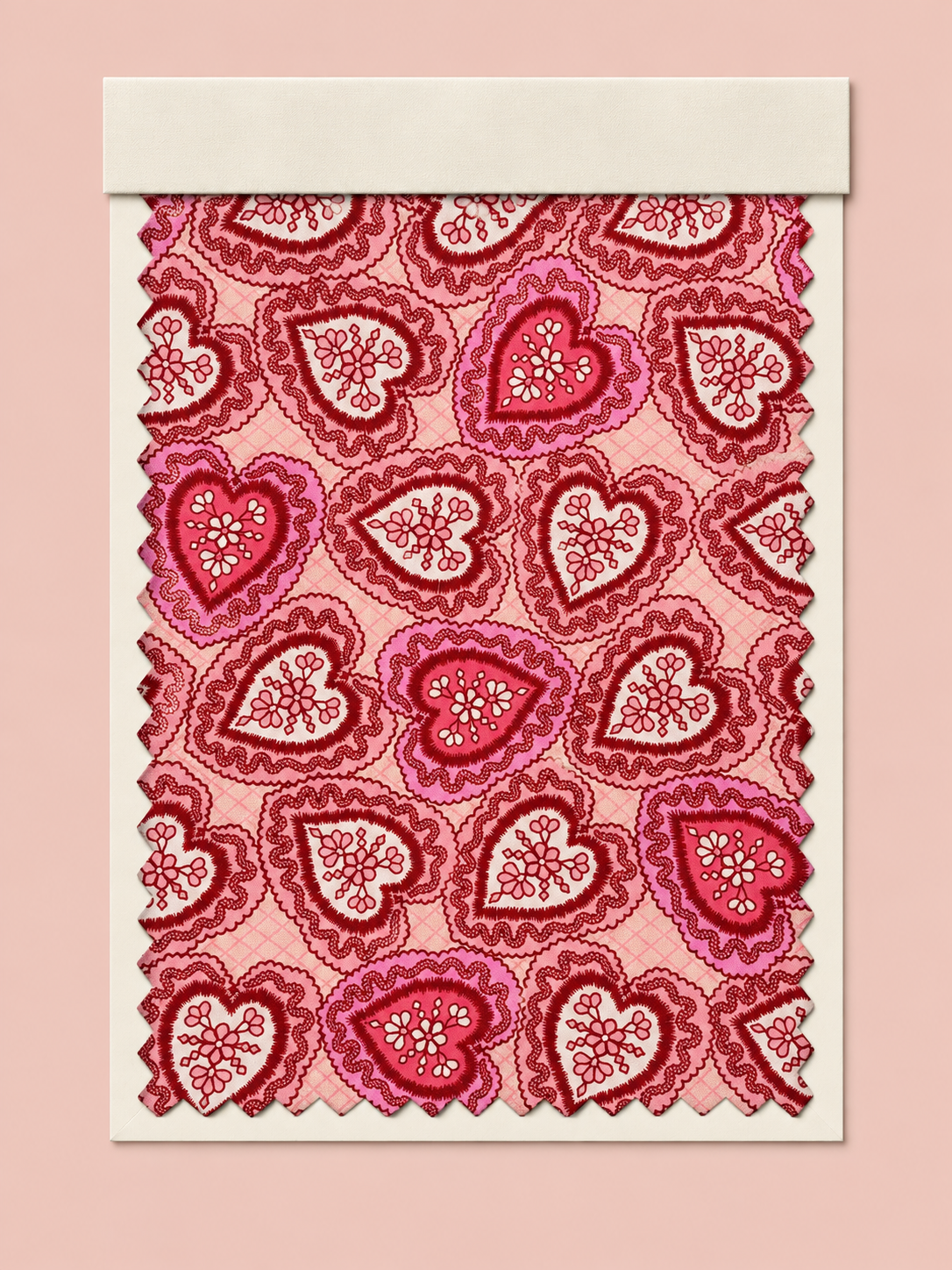 d2e8e8ed-bb76-4160-856d-efcd17e85029 Poppy - Pink Hearts
