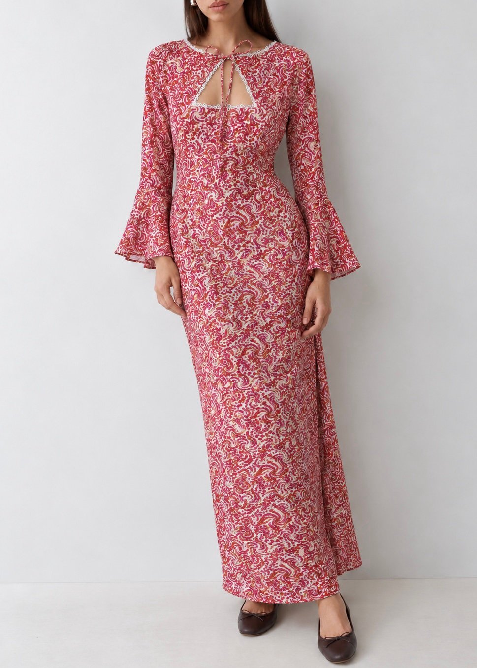 f135c6f3-88e3-4a6a-949d-59e905afec7e Lola - Pink Stars